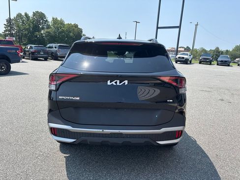 Used 2023 Kia Sportage X-Line w/ X-Line Premium Package AWD/4WD image 8