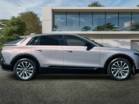 Certified 2024 Cadillac Lyriq Sport w/ LPO, Floor Liner Package AWD/4WD image 3