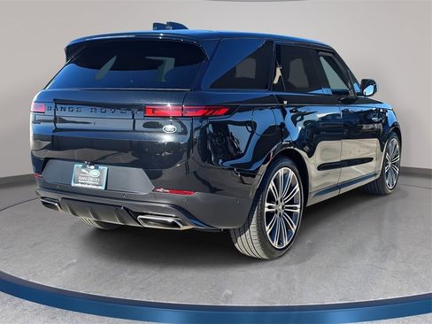 Certified 2023 Land Rover Range Rover Sport SE image 5