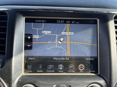 Used 2014 Jeep Grand Cherokee Overland w/ Advanced Technology Group AWD/4WD image 21