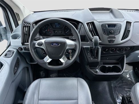 Used 2019 Ford Transit 350 XL image 20