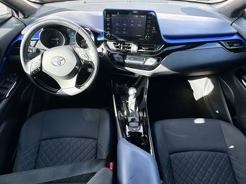 Used 2021 Toyota C-HR XLE image 26