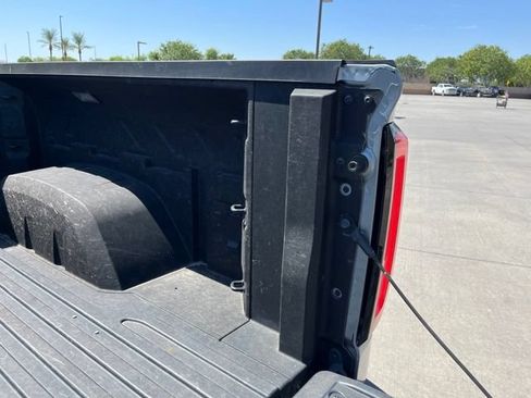 Used 2025 GMC Sierra 1500 Denali Ultimate AWD/4WD image 10