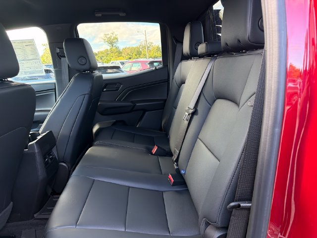 New 2026 Chevrolet Colorado Trail Boss w/ Midnight Edition AWD/4WD image 22