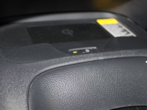 Used 2024 Toyota Corolla SE w/ SE Premium Package FWD image 26