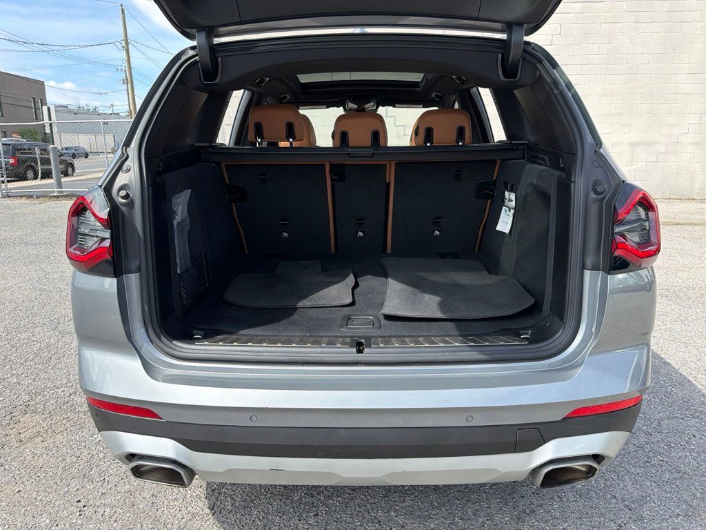 Used 2024 BMW X3 xDrive30i w/ Convenience Package AWD/4WD image 10