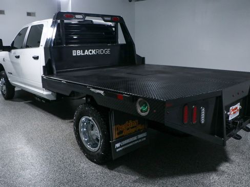 Used 2024 RAM 3500 SLT w/ Quick Order Package 2YG SLT image 9