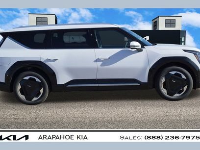 New 2026 Kia EV9 Land