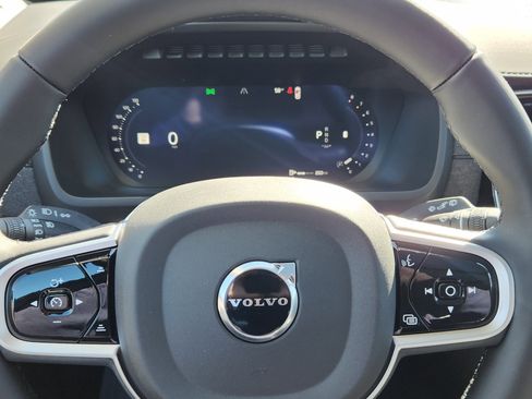 New 2026 Volvo XC90 B5 Plus w/ Protection Package image 9