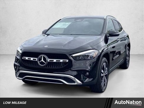 Certified 2025 Mercedes-Benz GLA 250 image 1