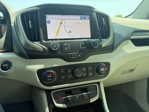 Used 2022 GMC Terrain Denali AWD/4WD image 31