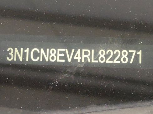 Used 2024 Nissan Versa SV FWD image 33