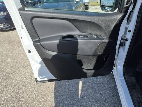 Used 2017 RAM ProMaster City Tradesman w/ Rear Back-up Camera Group FWD image 10