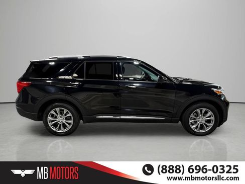 Used 2023 Ford Explorer Limited RWD image 4