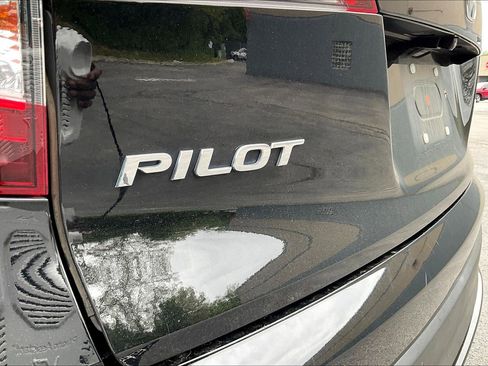 Used 2021 Honda Pilot Black Edition image 25