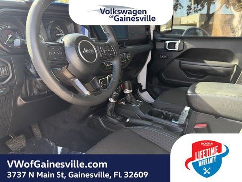 Used 2024 Jeep Wrangler Unlimited Rubicon 4xe image 20