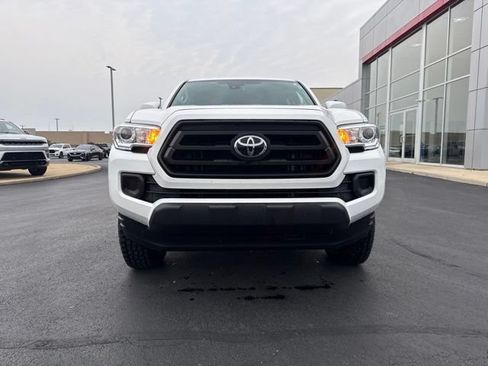 Used 2023 Toyota Tacoma SR AWD/4WD image 2