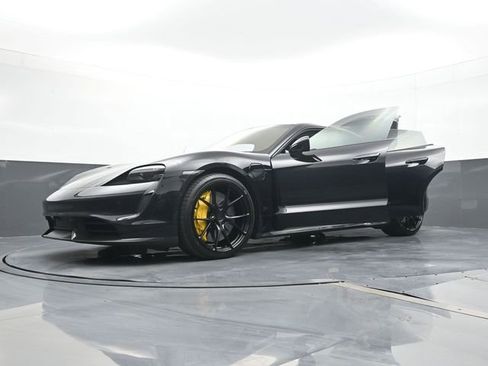 Certified 2020 Porsche Taycan Turbo S image 33