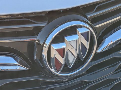 Used 2022 Buick Encore GX Essence w/ Advanced Technology Package image 9