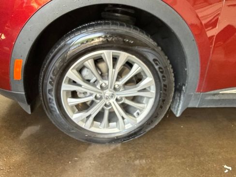 Used 2022 Buick Envision Preferred AWD/4WD image 11