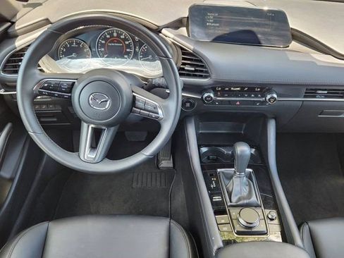 Used 2025 MAZDA MAZDA3 s FWD image 3