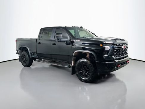 Certified 2024 Chevrolet Silverado 2500 ZR2 w/ Technology Package image 2