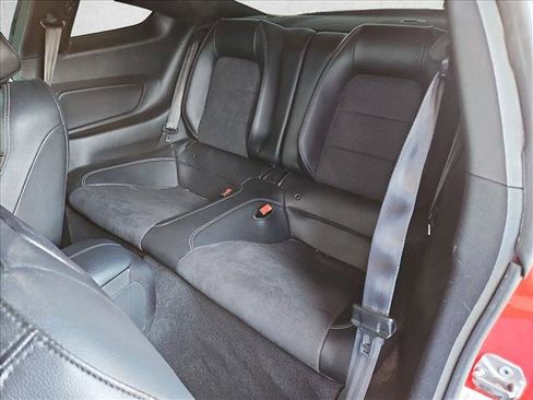 Used 2019 Ford Mustang GT Premium w/ Carbon Sport Interior Package RWD image 17