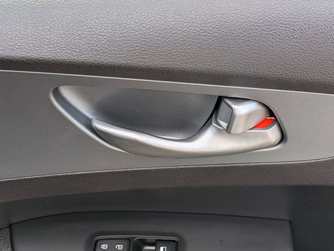 Used 2021 Kia Forte LXS FWD image 33