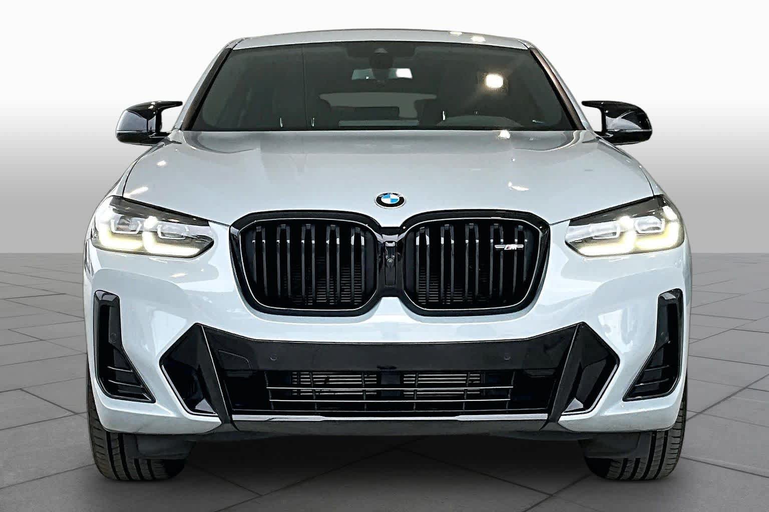 Used 2025 BMW X4 M40i w/ Premium Package AWD/4WD image 3