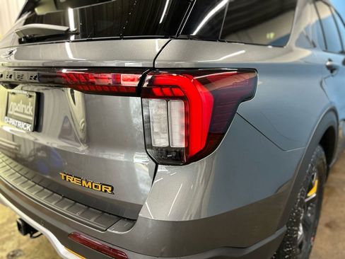 New 2026 Ford Explorer Tremor image 13