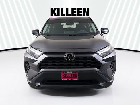Used 2023 Toyota RAV4 LE FWD image 2