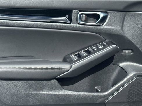 Certified 2025 Honda Civic Sport Touring image 16