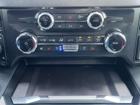 New 2026 Ford F250 Platinum image 8