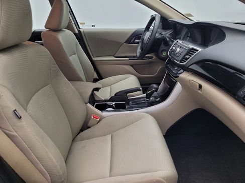 Used 2017 Honda Accord LX image 21
