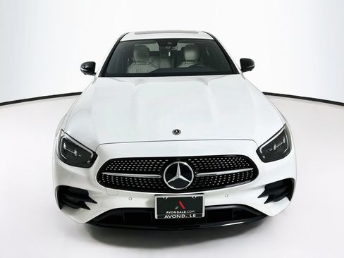 Used 2022 Mercedes-Benz E 350 Sedan image 2