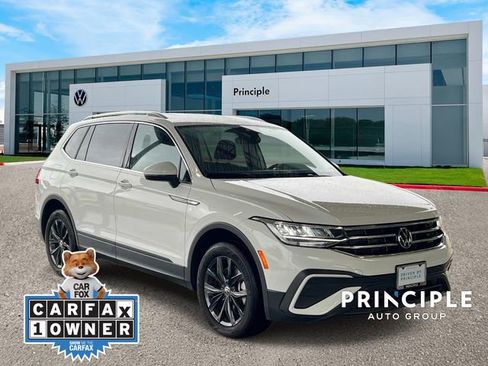 Certified 2024 Volkswagen Tiguan Wolfsburg Edition FWD image 3