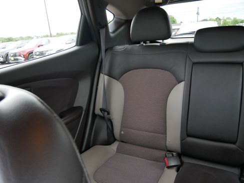 Used 2012 Hyundai Tucson GLS AWD/4WD image 12
