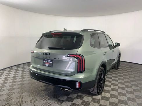 Used 2025 Kia Telluride EX X-Line AWD/4WD image 3