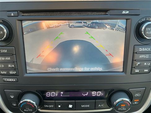 Used 2016 Nissan Altima 2.5 SV w/ Convenience Package image 20