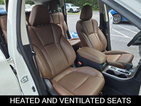 Used 2022 Subaru Ascent Touring AWD/4WD image 5