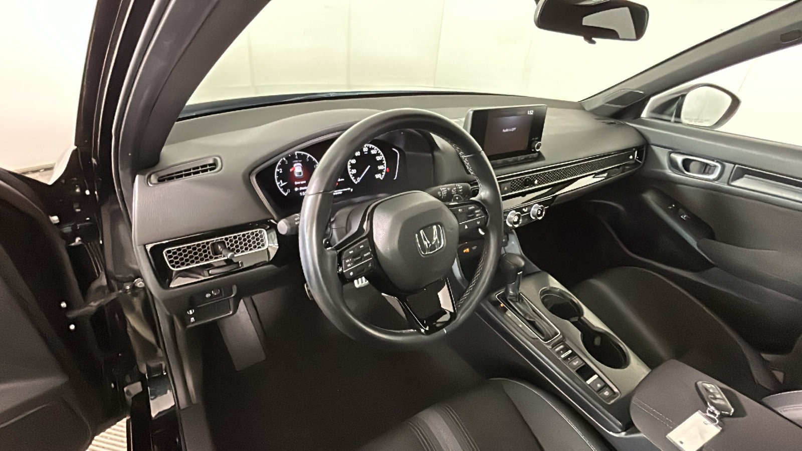 Used 2024 Honda Civic Sport image 15