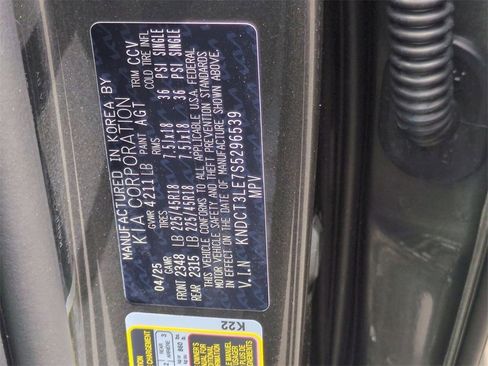 New 2025 Kia Niro SX Touring image 53