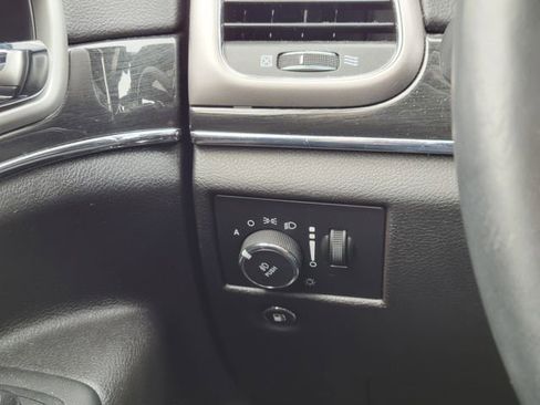 Used 2018 Jeep Grand Cherokee Trailhawk AWD/4WD image 14