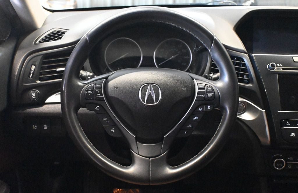 Used 2019 Acura ILX FWD image 12