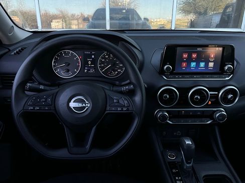 Used 2025 Nissan Sentra S image 12