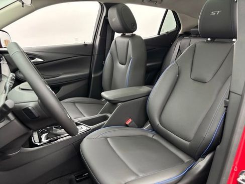 New 2026 Buick Encore GX Sport Touring w/ Advanced Technology Package FWD image 18
