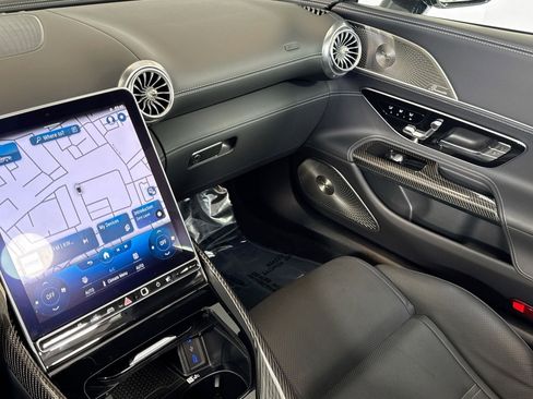 Used 2022 Mercedes-Benz SL 63 AMG 4MATIC image 20