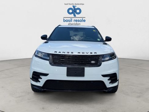 Used 2025 Land Rover Range Rover Velar Dynamic SE AWD/4WD image 9