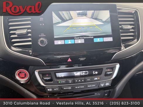 Used 2020 Honda Pilot Touring image 24