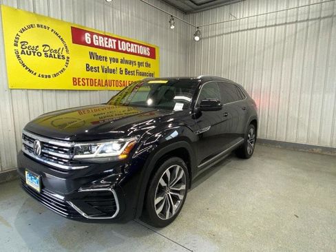 Used 2020 Volkswagen Atlas Cross Sport SEL R-Line image 1